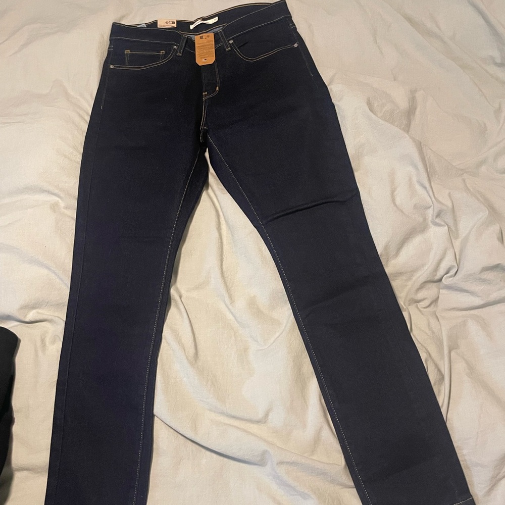 Levi's 311 Shaping Skinny Jeans — Dark Indigo with Gold Stitching - Picture 3 of 5